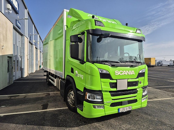 Scania P320 B4x2NB 2 of 10