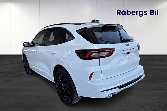 Ford Kuga 3 of 5