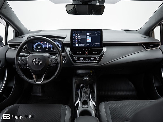 Toyota Corolla 13 of 30