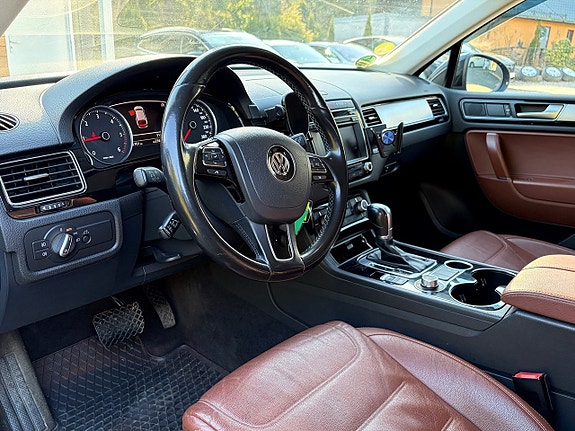 Volkswagen Touareg 19 of 22