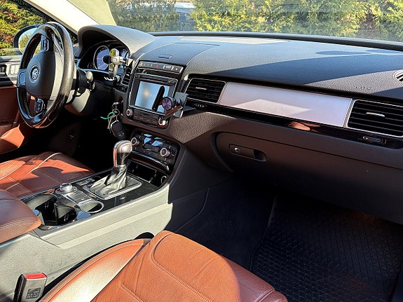Volkswagen Touareg 13 of 22