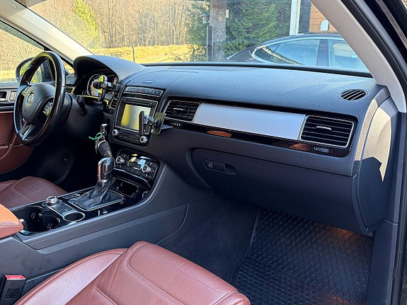 Volkswagen Touareg 20 of 22