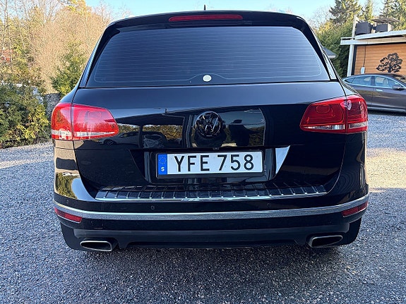 Volkswagen Touareg 7 of 22