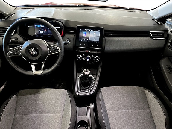 Mitsubishi Colt 6 of 22