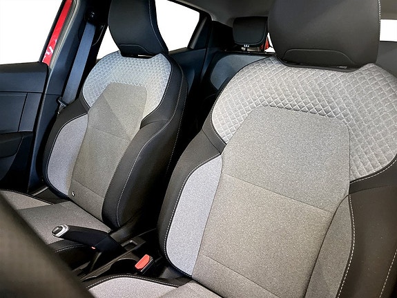 Mitsubishi Colt 5 of 22