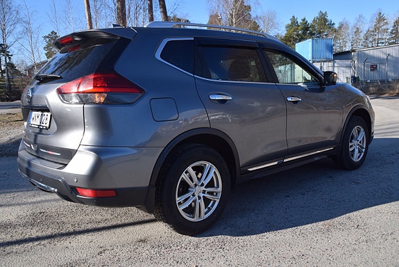 Nissan X-Trail 5 of 5