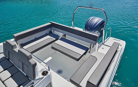 Jeanneau Cap Camarat 7.5 WA -26, Yamaha 225hk 4 of 11
