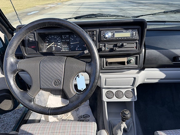 Volkswagen Golf-Serie 12 of 25