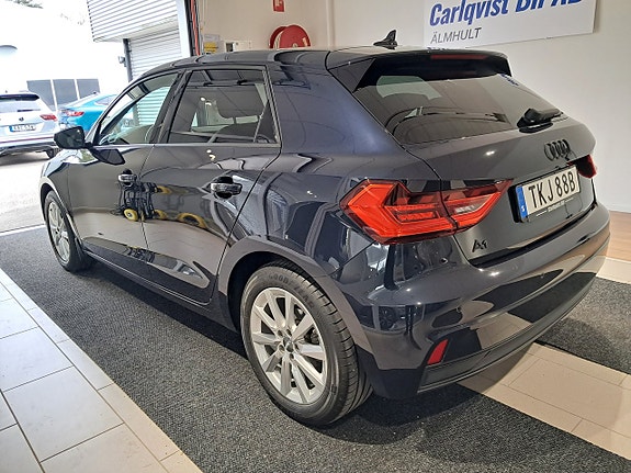 Audi A1 5 of 7