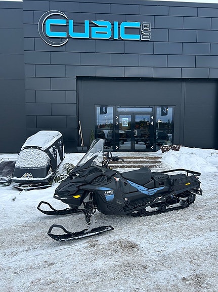 Lynx Commander Core 900 ACE Momsad *Köp online*