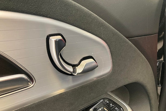 Mercedes-Benz CLA250+ 18 of 22
