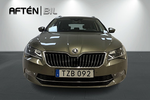 Skoda Superb 3 of 5