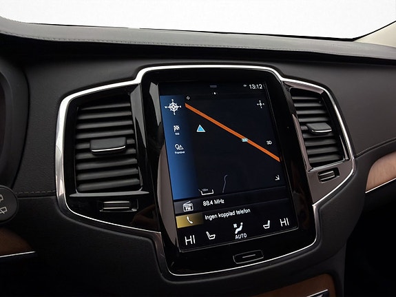 Volvo XC90 20 of 30