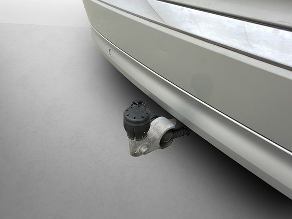 Volvo XC90 8 of 30