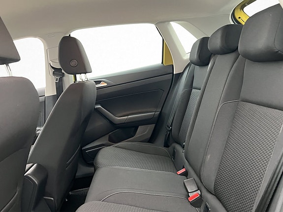 Volkswagen Polo 20 of 25