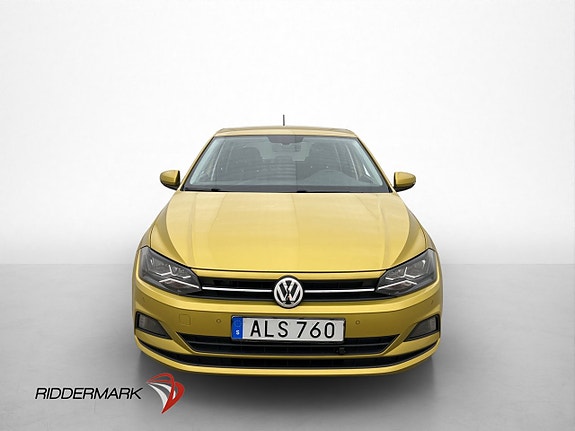 Volkswagen Polo 2 of 5