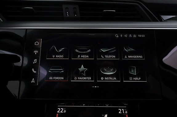 Audi Q8 23 of 27