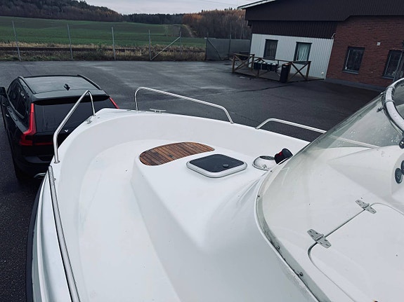 Barcon 22 WA Mercruiser 3.0L Sötvattenkyld GPS Ruff Trailer! 6 of 10
