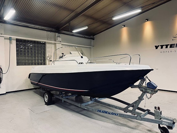 Barcon 22 WA Mercruiser 3.0L Sötvattenkyld GPS Ruff Trailer!
