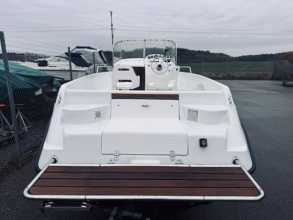 Barcon 22 WA Mercruiser 3.0L Sötvattenkyld GPS Ruff Trailer! 9 of 10
