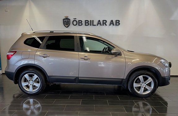 Nissan Qashqai+2 2 of 5