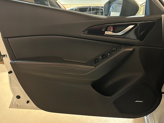 Mazda 3 16 of 17