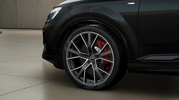 Audi Q7 5 of 5