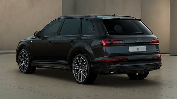 Audi Q7 3 of 5