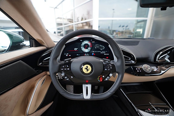 Ferrari Purosangue 13 of 24