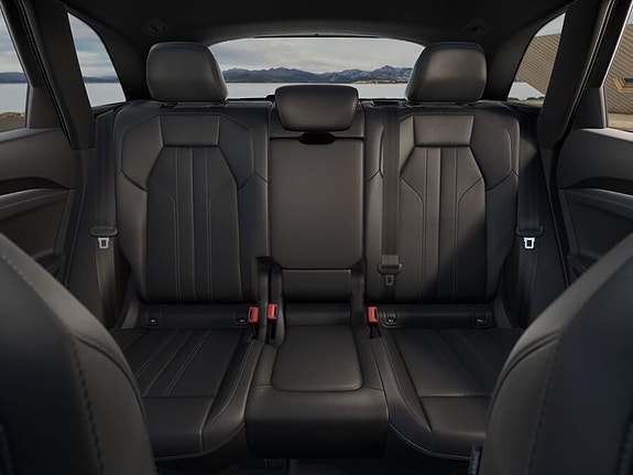 Audi Q5 13 of 16