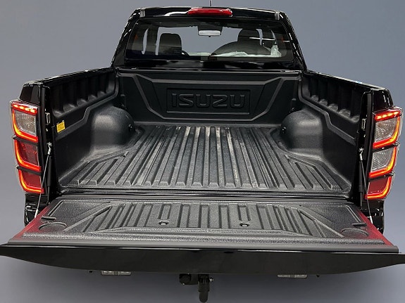 Isuzu D-max 8 of 12