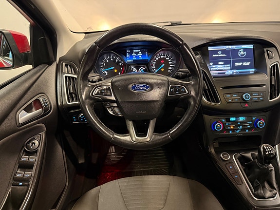 Ford Focus 14 of 26