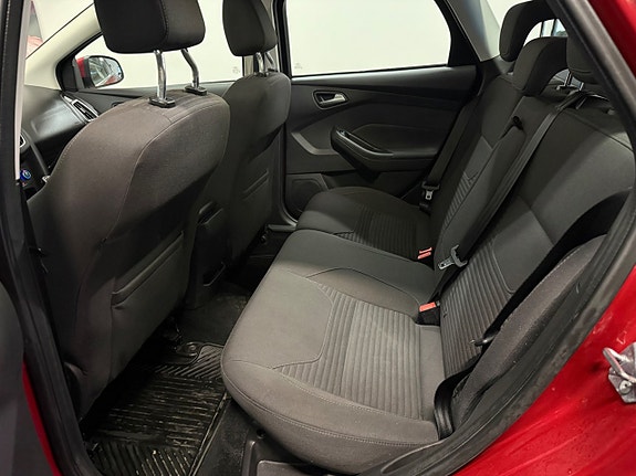 Ford Focus 21 of 26