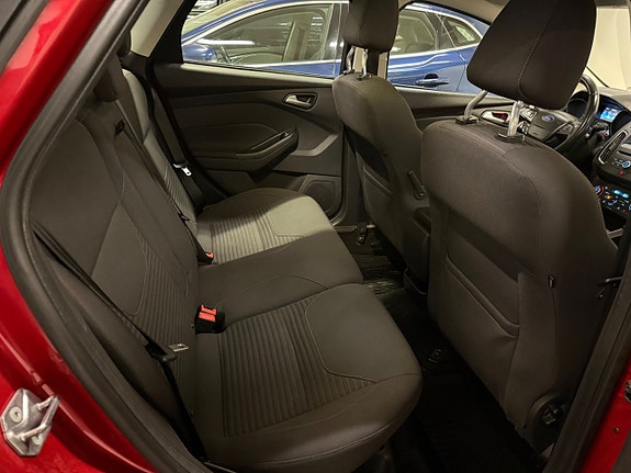 Ford Focus 22 of 26