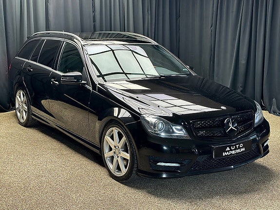 Mercedes-Benz C300 9 of 30