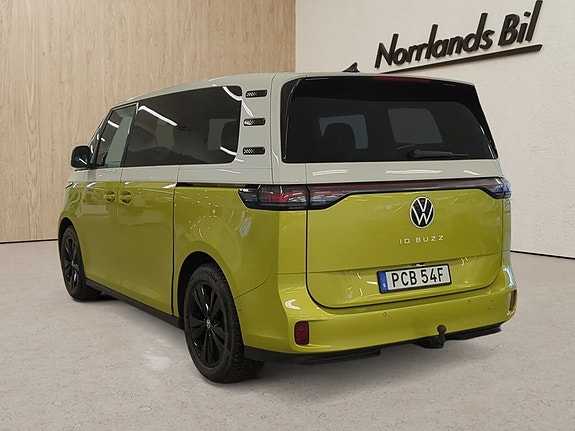 Volkswagen ID. Buzz 3 of 5