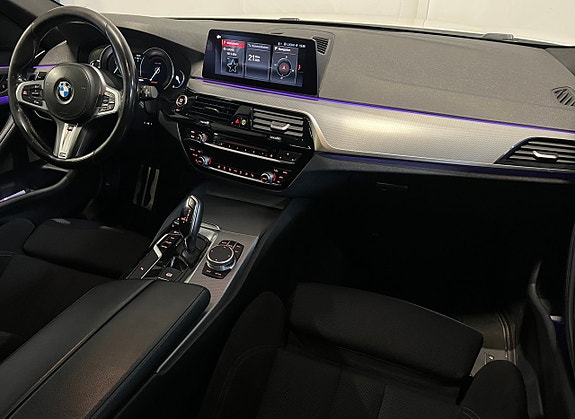 BMW 520d 12 of 18