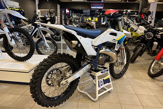 Husqvarna TC 300 2025 SPARA 27.000:- *0% Ränta* 2 of 6