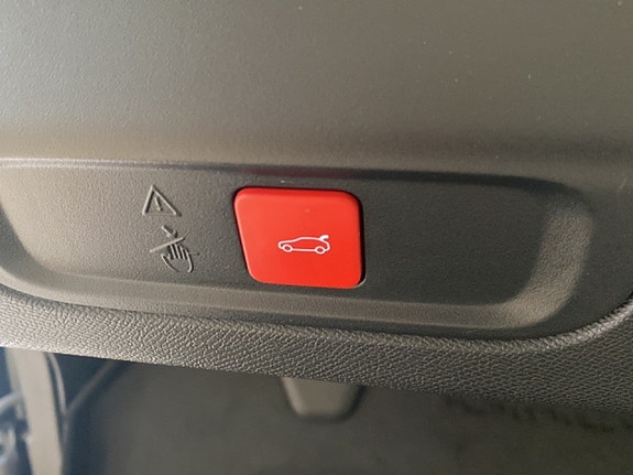 Peugeot 408 12 of 15