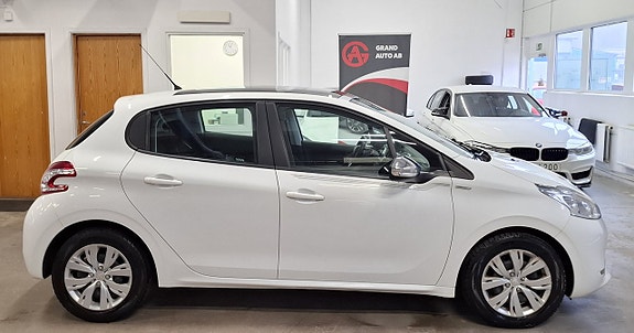 Peugeot 208 6 of 19