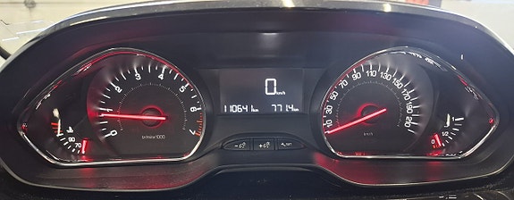 Peugeot 208 18 of 19