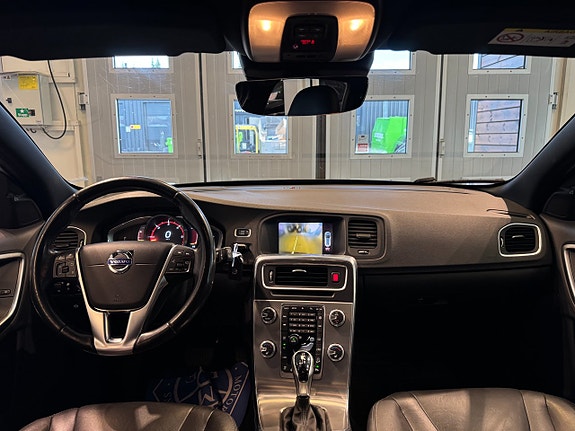 Volvo V60 Cross Country 5 of 5