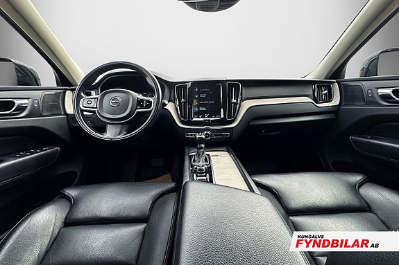 Volvo XC60 6 of 12