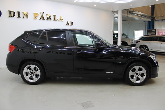 BMW X1 4 of 5