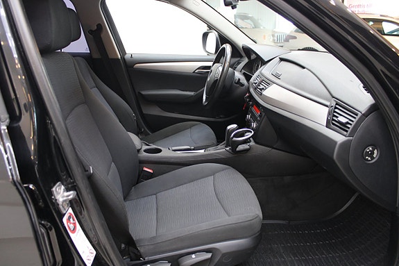 BMW X1 8 of 11