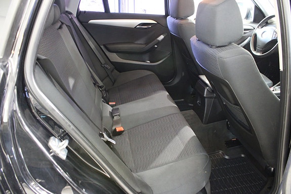 BMW X1 8 of 14