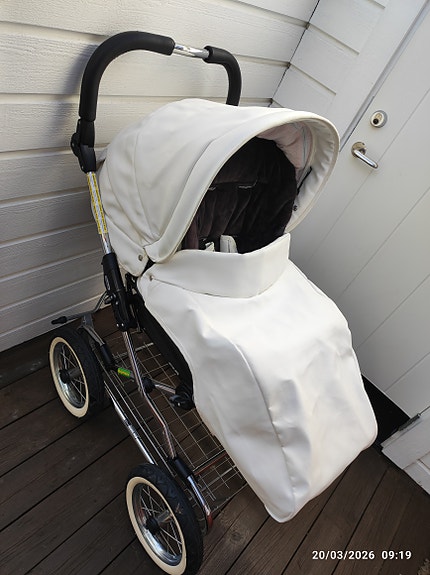 Product image 13 of 17