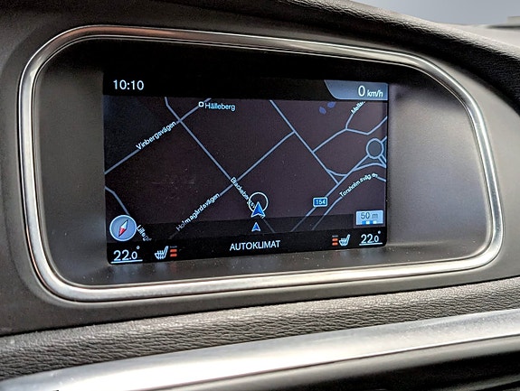Volvo V40 8 of 17