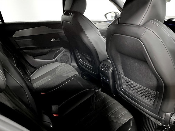 Peugeot 308 12 of 15