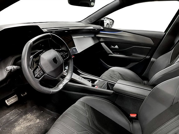 Peugeot 308 4 of 15
